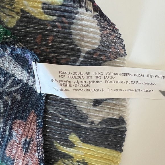 NWT Zara Collection Woman Basic Shimmer Floral Black Long Sleeve Dress S… - Picture 16 of 16